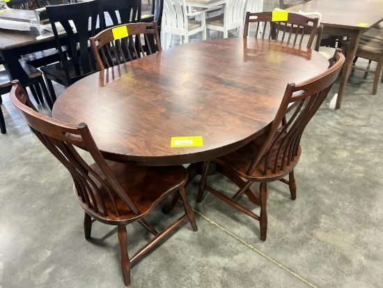 CHERRY DINING TABLE W 4 SIDE CHAIRS, 2 LEAVES 42 IN ROUND