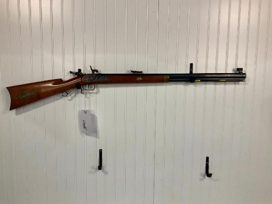 THOMPSON CENTER 45 CAL MUZZLELOADER