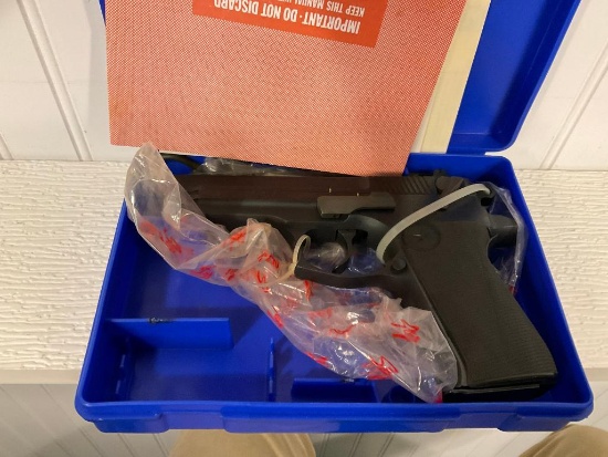 INTER ARMS, MO. 30MI, 9 MM HANDGUN NIB