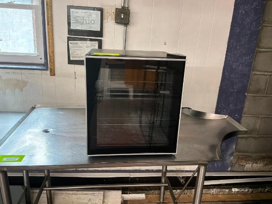 Frigidaire Counter Top Refrigerator 115v Exc Condition