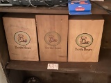 Bonita Bear boxes