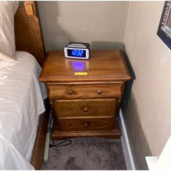 3 Drawer Night Stand