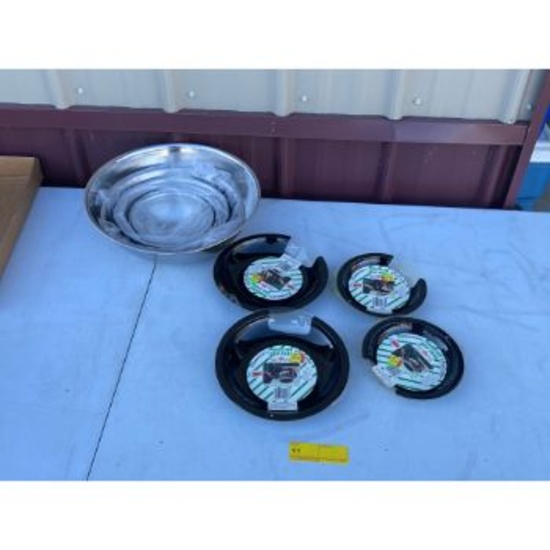 Mixing Bowls & Replacement Drip Pans