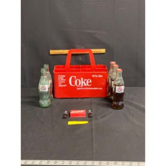 Coca-Cola Bottles, Magnets, Carrying Case