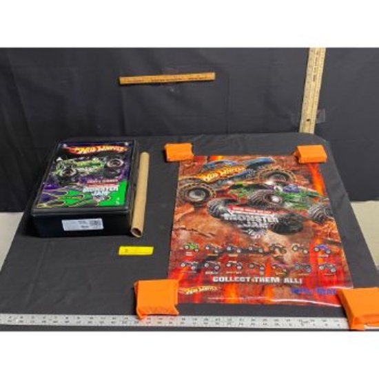 Hot Wheels Carrying Case & Poster