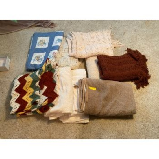 Afghan & Blankets