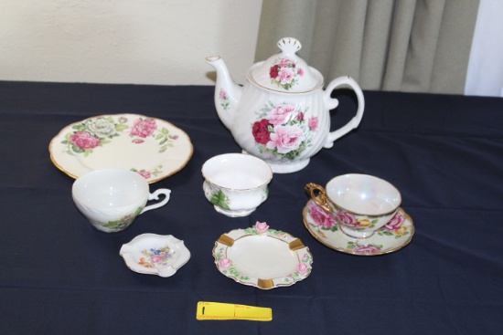 Floral Pattern Pitcher Group