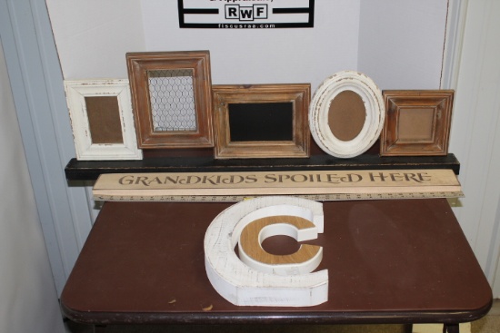 Picture Frames, Letter Cs, Wall Sign