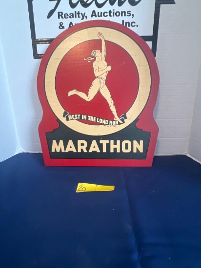 Marathon runner man, wooden sign