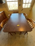 Kitchen Table with 5 chairs