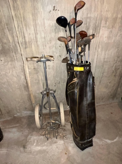Golf Clubs, Bag & Pull Behind Cart