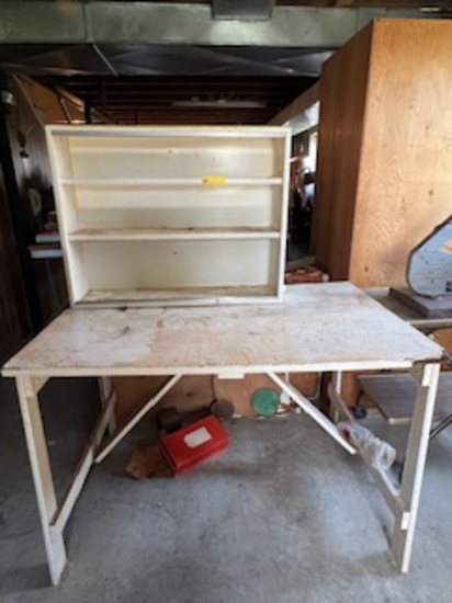 Workshop Table & 4 Cabinets