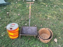 Metal Gas Can, Spreader & Woven Baskets