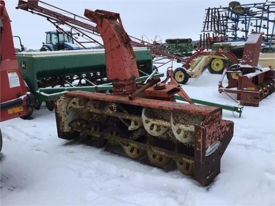 NEW IDEA 518 SNOW BLOWER 518 20145