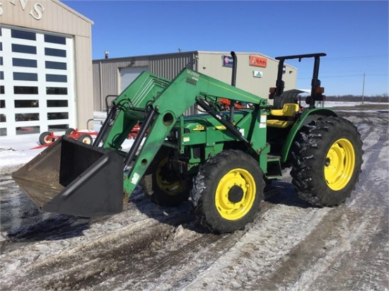 2002 JOHN DEERE 5220 27223