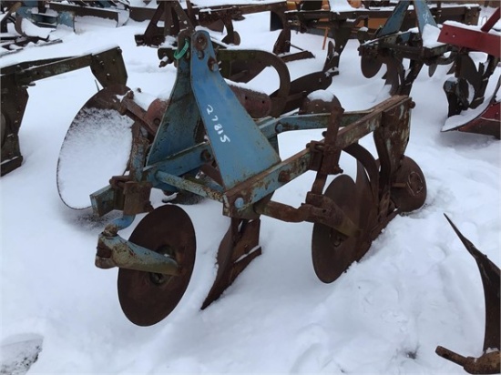 FORD 102 2 BOTTOM PLOW 27815