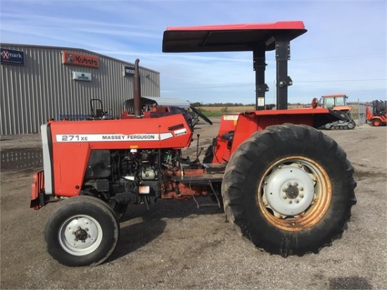 2001 MASSEY FERGUSON 271XE 29229