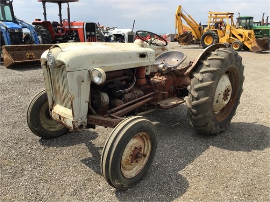 Ford Jubilee | Farm Equipment & Machinery Tractors | Online Auctions ...