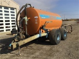 Better-Bilt 2500 Liquid Manure Tank w/Injectors