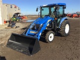 NH Boomer 3050 4x4 w/Cab, Loader