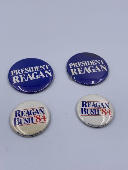 Presidential Campaign Buttons Reagan/Bush 1984