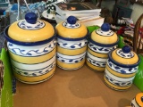 Set of yellow, blue and white decorated Elements China