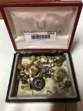 Assorted Lot of jewelry