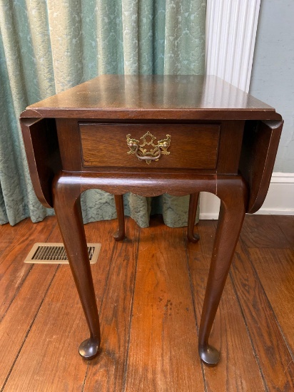 Mahogany Drop Leaf Table with Drawer