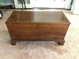 Va/Pa 1780s Cherry & Pine Blanket Chest