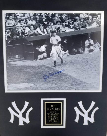 Joe DiMaggio, 16x16 Autographed Photo