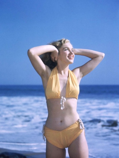 Richard C Miller, Marilyn Monroe poses in Los Angeles F