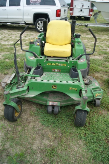 John Deere Z930A riding lawnmower