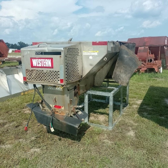 Ice Breaker/Western 8' Spreader