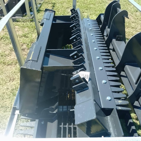 Skid Steer DEPTH-ADJUSTABLE RIPPER