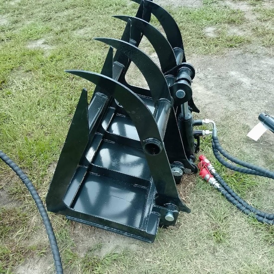 NEW 2026 SDLANCH MINI SKID STEER GRAB-WOODEN FORK