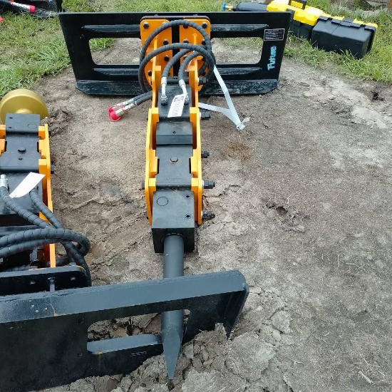 NEW 2026 FUTURE FT-P680 Skid Steer Breaker