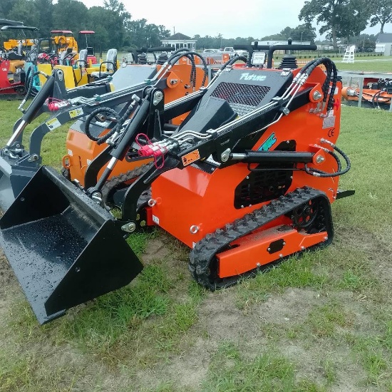 NEW 2026 FUTURE FT36C 13.5 HP Skid Steer Loader