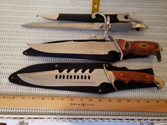 3 Knives with Scabbards