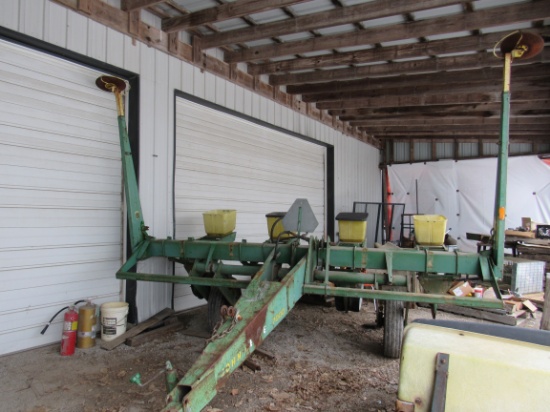 JD 7000 planter 4-36 corn and bean