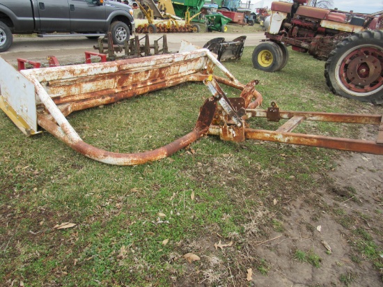 10FT BLADE OFF 1586 TRACTOR