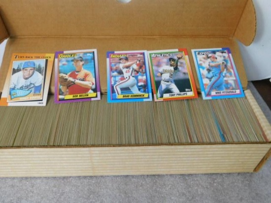 800+ Older Baseball Cards