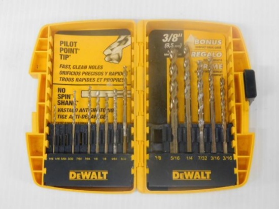 DeWalt Drill Set