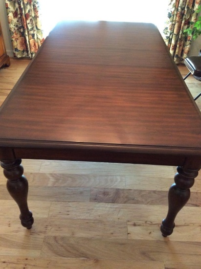 Vintage Mahogany Dining Table