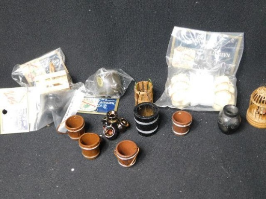 Lot of Fontanini Accessories