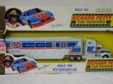 Diecast Richard Petty Transporter Cab
