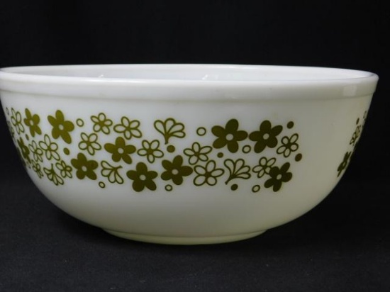 Pyrex Mixing Bowl