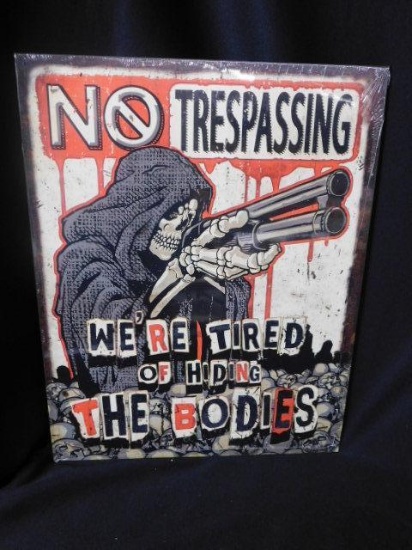 Tin Sign "No Trespassing"