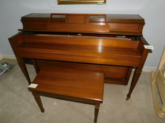 Hobart M. Cable Piano w/Stool