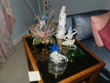 1 Lot - Swan Dish, Oriental Figurine, Ash Tray, Flower