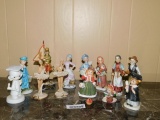1 Lot of 14 Figurines